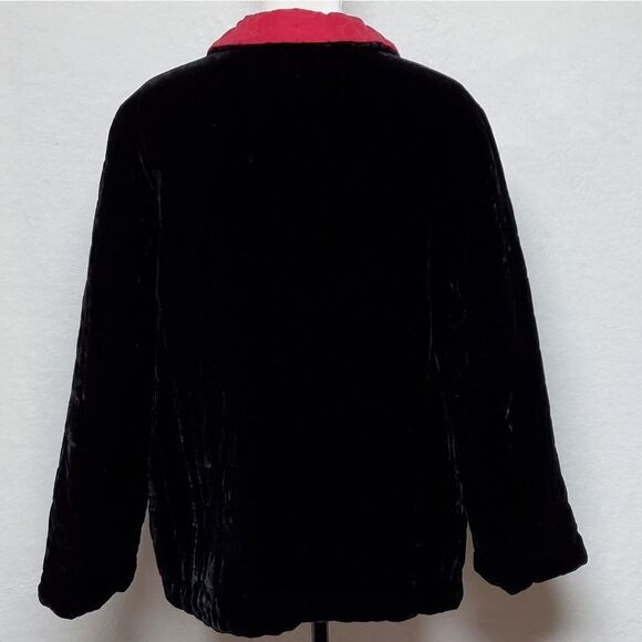 Vintage 1980s Easy Spirit Reversible Black Velvet Red Silk Qulited Filled Jacket - Picture 7 of 16